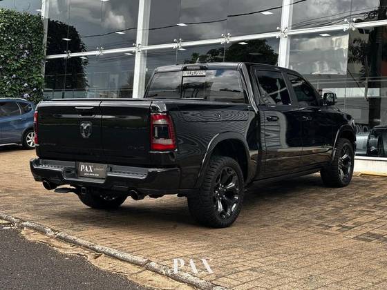 RAM 1500 5.7 V8 GASOLINA LIMITED NIGHT EDITION CD 4X4 AUTOMÁTICO